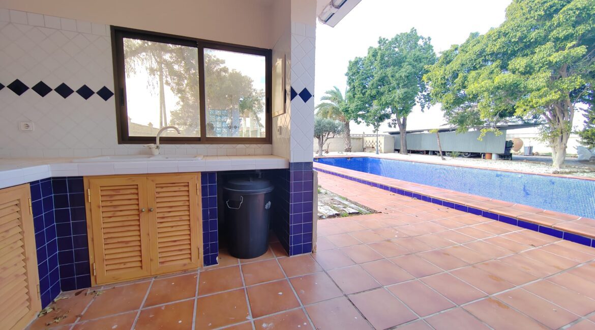 exteriores y piscina (17)
